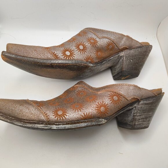 Old Gringo Pewter Mules, size 8.5B - Picture 3 of 6